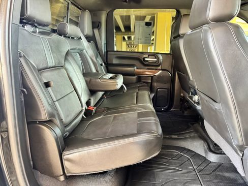 Used 2020 Chevrolet Silverado 3500 High Country w/ Technology Package AWD/4WD image 28