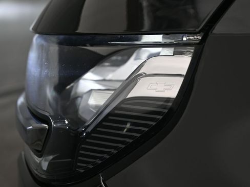 Used 2023 Chevrolet Tahoe LT image 11