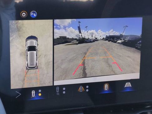 New 2026 Chevrolet Equinox ACTIV w/ Safety and Technology Package image 20