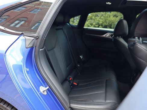 Used 2024 BMW i4 xDrive40i w/ M Sport Package AWD/4WD image 18