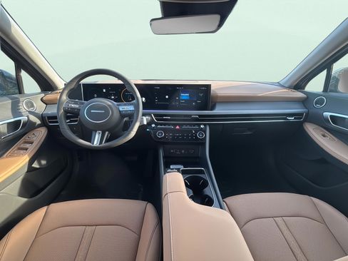 New 2026 Hyundai Sonata Limited FWD image 9
