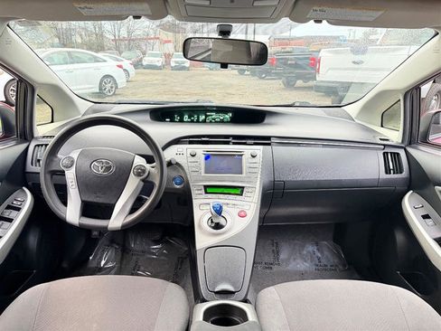 Used 2015 Toyota Prius Two FWD image 22