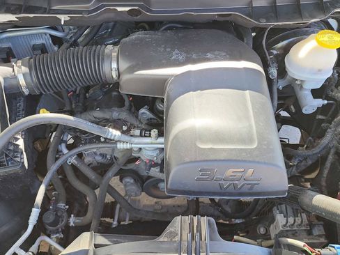 Used 2024 RAM 1500 Classic Warlock image 13