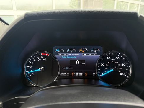 Used 2019 Ford F250 Lariat w/ Lariat Value Package AWD/4WD image 47