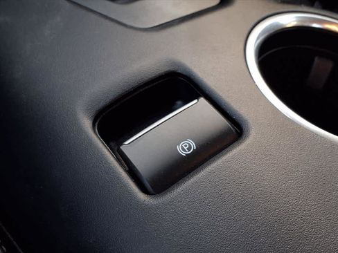 Used 2024 Ford Mustang Premium image 14