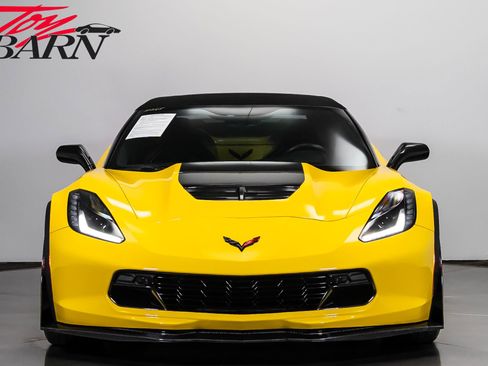 Used 2016 Chevrolet Corvette Z06 w/ 3LZ Preferred Equipment Group RWD image 16