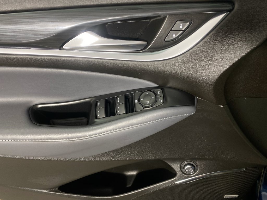 Used 2024 Buick Enclave Essence w/ Experience Buick Package FWD image 13
