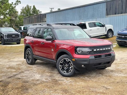 New 2026 Ford Bronco Sport Outer Banks w/ Topo Graphic Package image 1