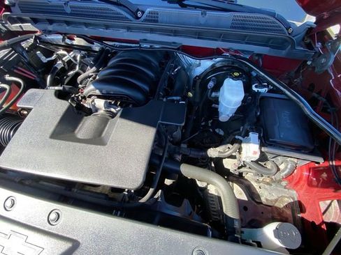 Used 2018 Chevrolet Silverado 1500 LT w/ All Star Edition image 28