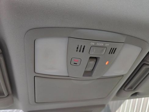 Used 2018 Nissan Armada Platinum w/ Captain Seat Package image 28