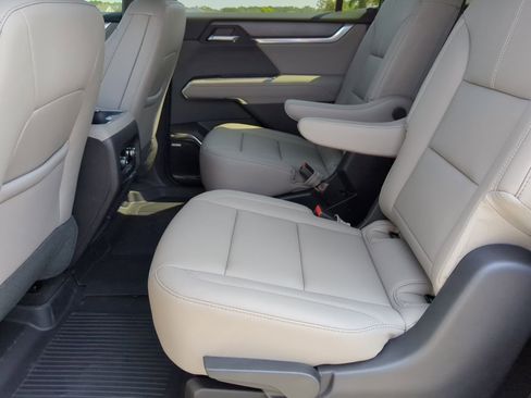 New 2026 GMC Acadia Elevation w/ Black Edition image 23