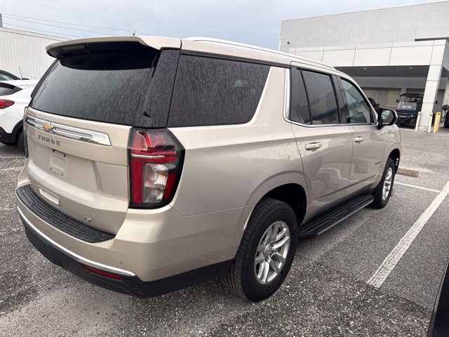 Used 2024 Chevrolet Tahoe LT RWD image 2