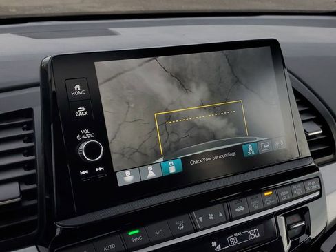 Used 2025 Honda Odyssey Touring image 21