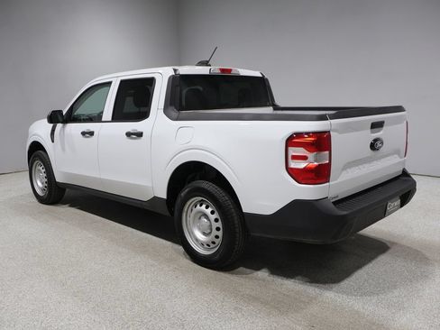 Used 2025 Ford Maverick XL w/ Equipment Group 102A AWD/4WD image 5