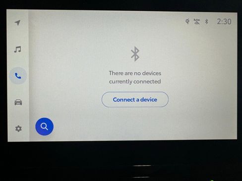 Used 2025 Toyota Highlander XLE image 29