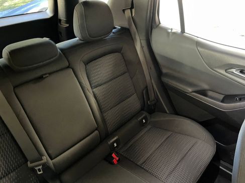 Used 2025 Chevrolet Equinox LT image 36