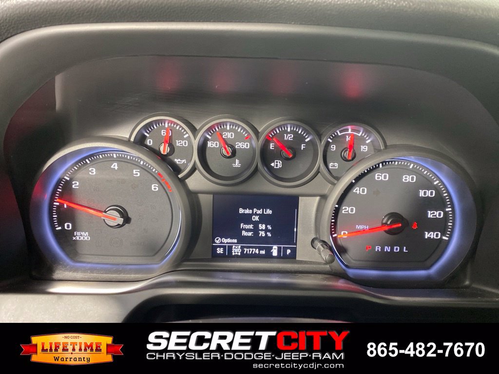 Used 2021 Chevrolet Silverado 1500 Custom Trail Boss AWD/4WD image 17