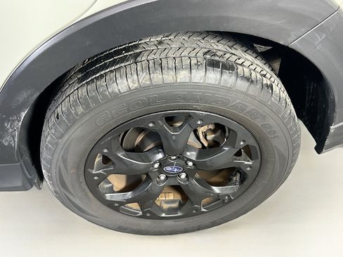 Used 2023 Subaru Crosstrek 2.0i Premium w/ Special Edition image 29