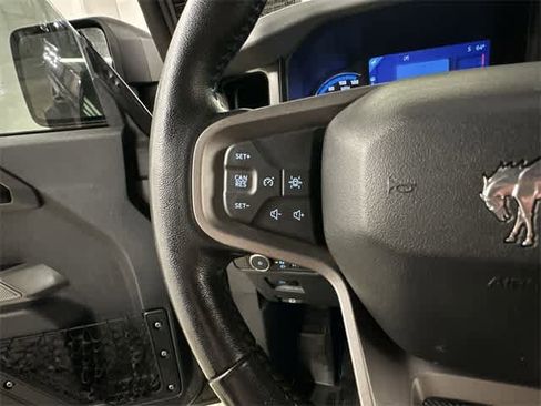 Certified 2022 Ford Bronco Black Diamond image 8