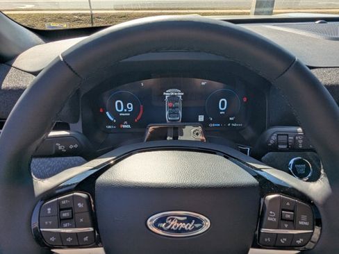 New 2026 Ford Explorer Platinum image 29