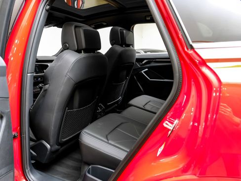 Used 2023 Audi Q3 2.0T Premium Plus w/ Premium Plus Package image 40