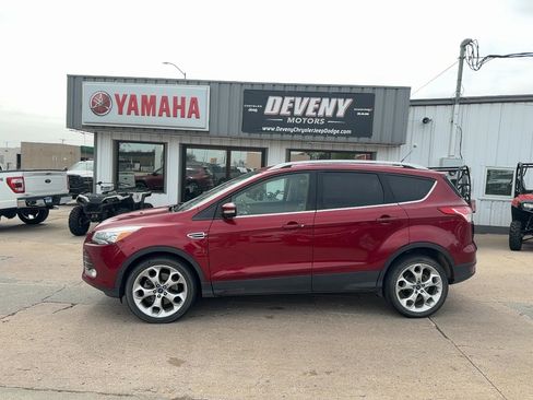 Used 2015 Ford Escape Titanium w/ Equipment Group 301A AWD/4WD image 1