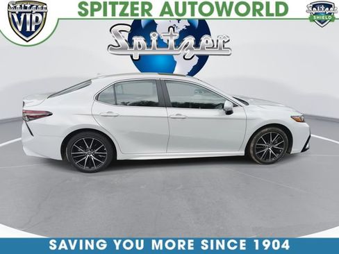 Used 2023 Toyota Camry SE FWD image 10