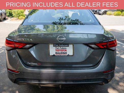 Used 2024 Nissan Sentra SV FWD image 4