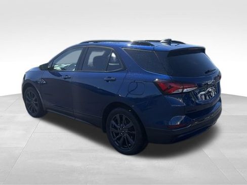 Used 2023 Chevrolet Equinox RS w/ LPO, Floor Liner Package AWD/4WD image 5