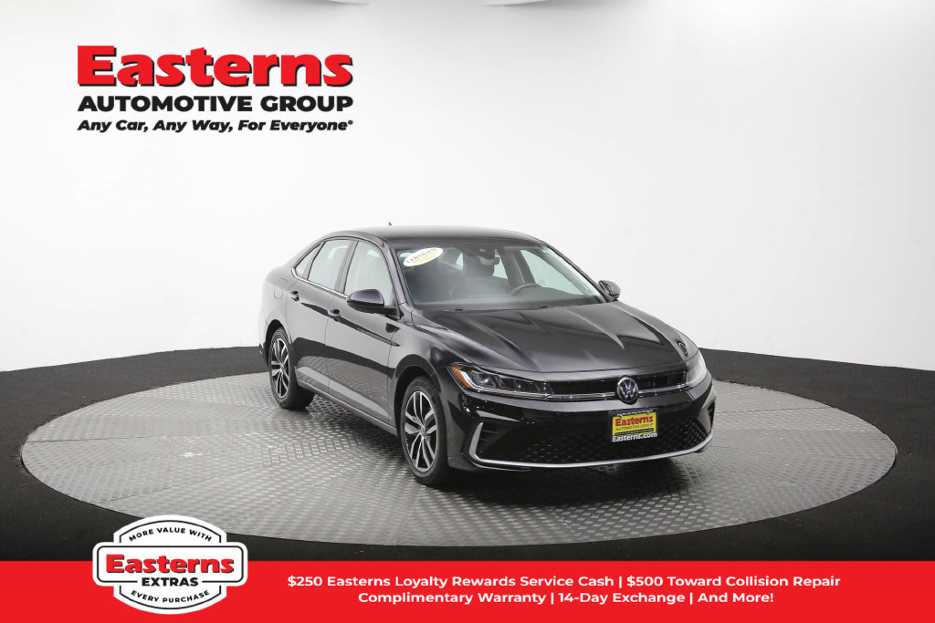 Used 2025 Volkswagen Jetta SE FWD image 51