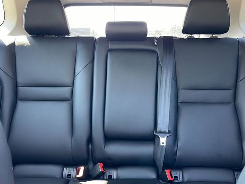 Used 2023 Nissan Rogue SV w/ SV Premium B Package FWD image 24