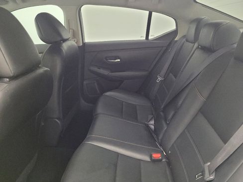 Used 2020 Nissan Sentra SR w/ Premium Package FWD image 18