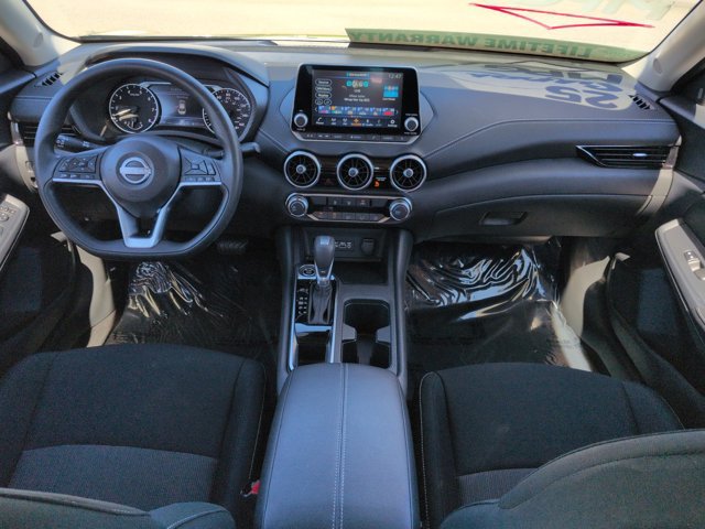 Used 2025 Nissan Sentra SV FWD image 15