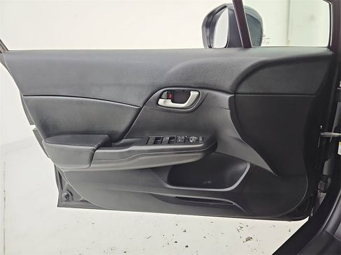 Used 2015 Honda Civic LX image 31