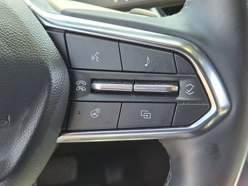 Used 2025 Chevrolet Equinox LT FWD image 22