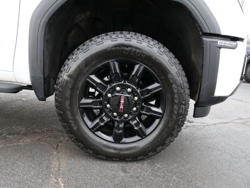 New 2026 GMC Sierra 2500 AT4 w/ AT4 Premium Plus Package image 11