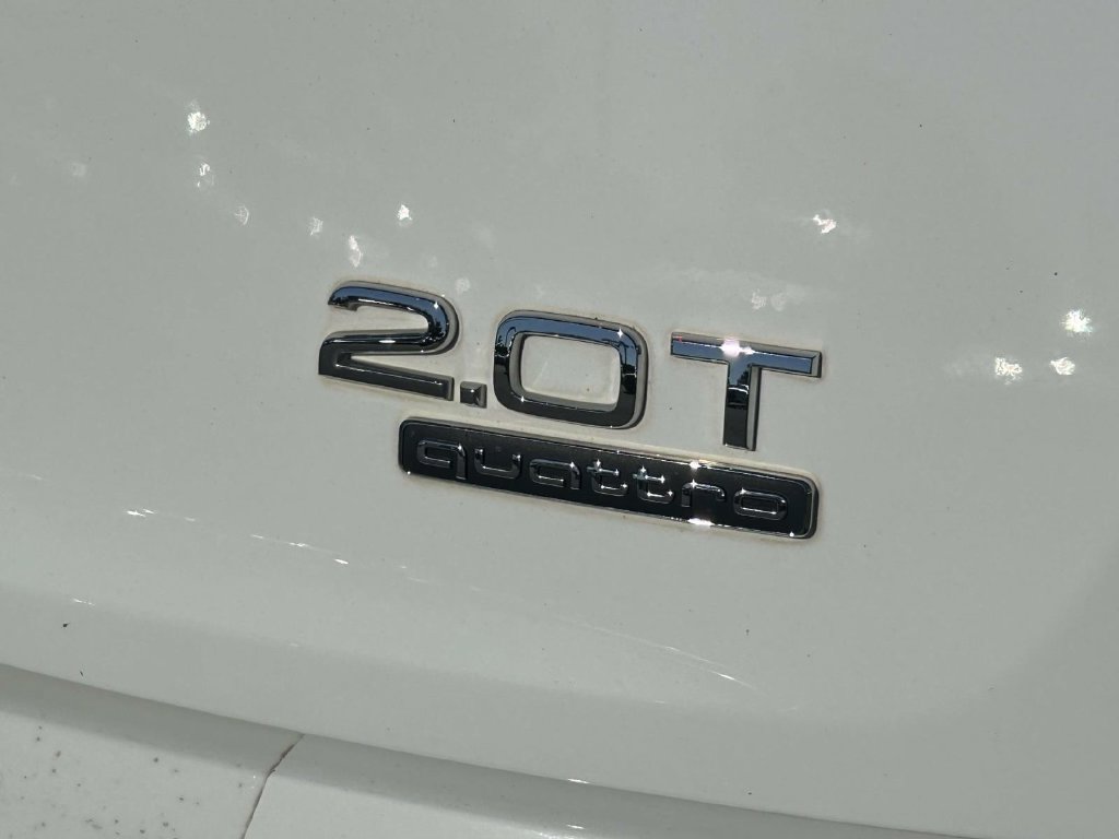 Used 2018 Audi Q5 2.0T Premium Plus w/ Premium Plus Package AWD/4WD image 11