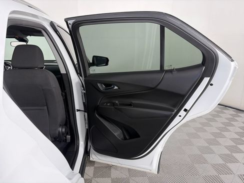 Used 2020 Chevrolet Equinox LT FWD image 28
