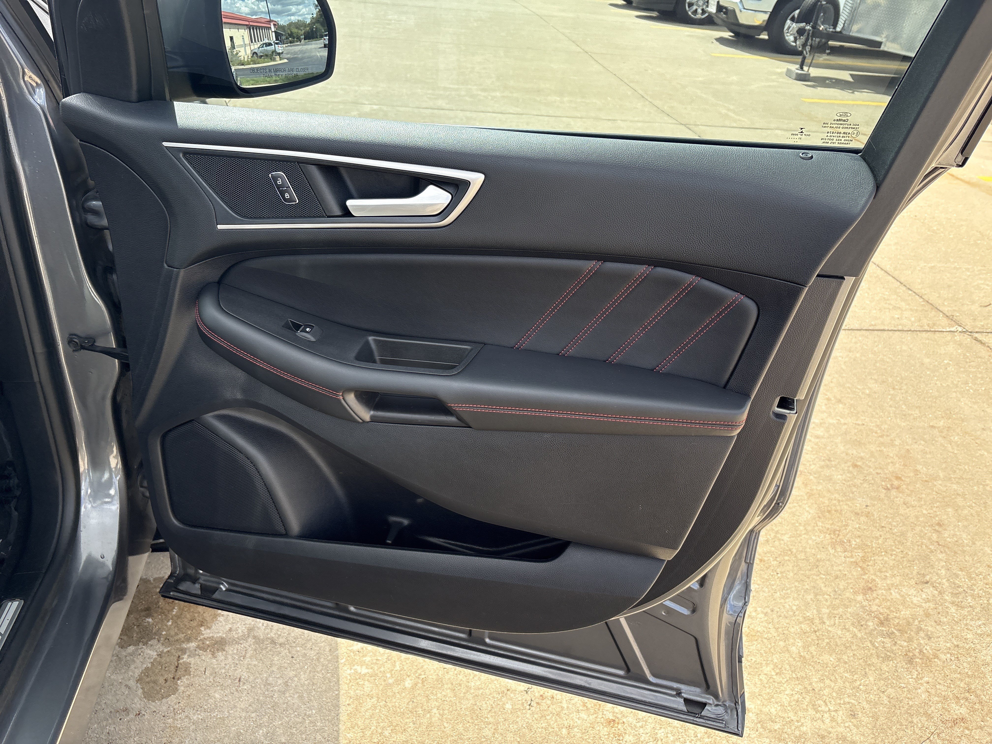 Used 2021 Ford Edge ST-Line AWD/4WD image 20
