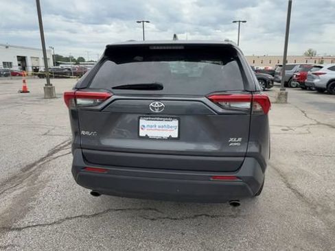 Used 2024 Toyota RAV4 XLE AWD/4WD image 7