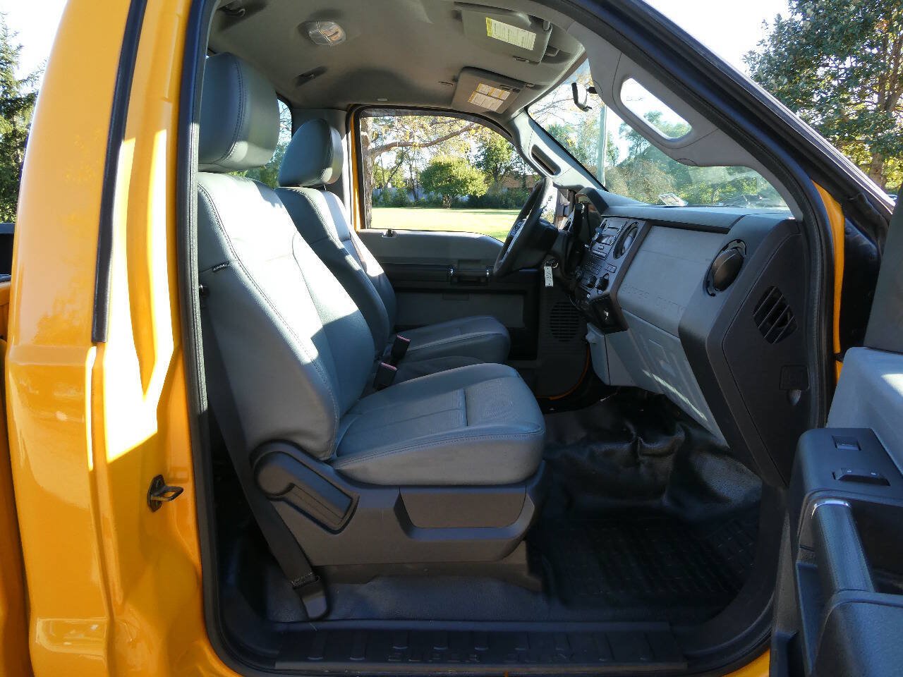 Used 2013 Ford F250 XL w/ PWR Equipment Group AWD/4WD image 27