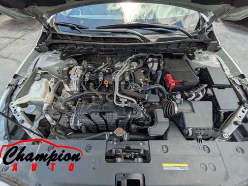 Used 2021 Nissan Altima 2.5 SV FWD image 15