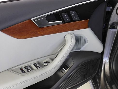 Used 2022 Audi A4 2.0T Premium Plus w/ Premium Plus Package image 12