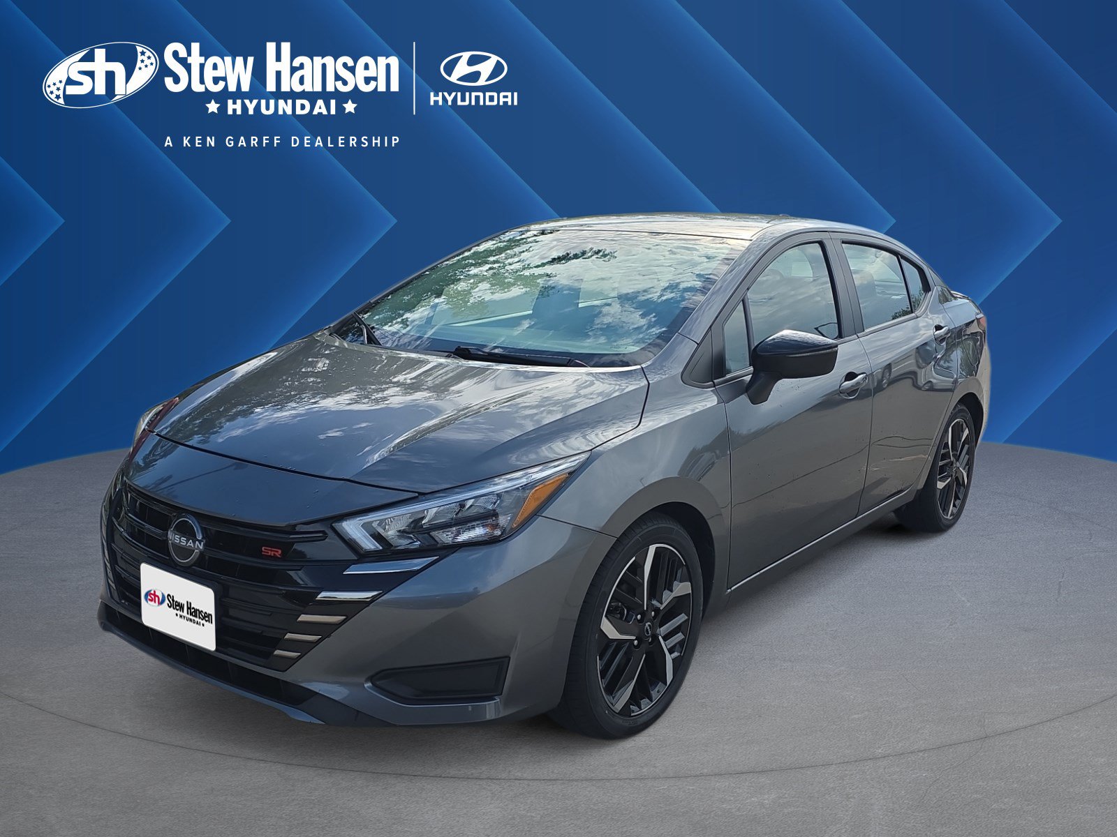 Used 2024 Nissan Versa SR FWD image 1