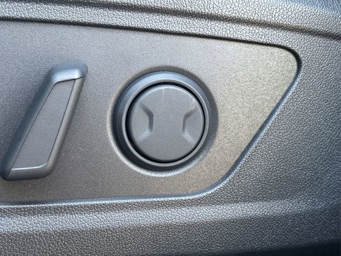 New 2026 Kia Sorento S w/ S Panoramic Sunroof Package image 15