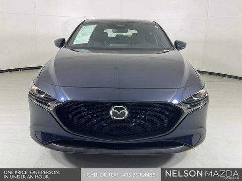 Used 2025 MAZDA MAZDA3 s FWD image 2