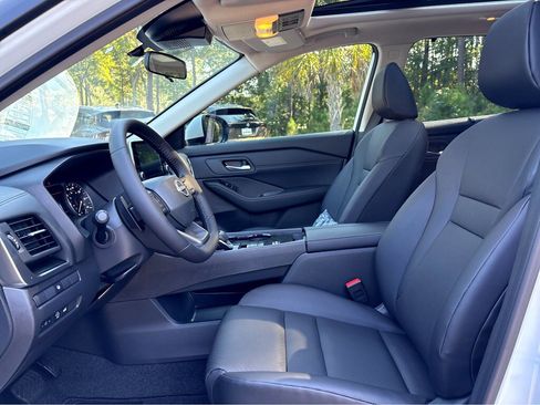 New 2026 Nissan Rogue SV image 20