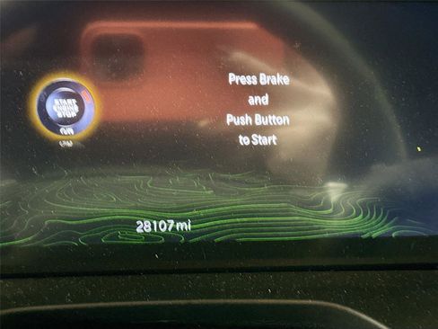 Used 2023 Jeep Grand Cherokee 4WD 4xe image 3