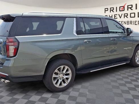 Used 2023 Chevrolet Suburban Premier RWD image 8
