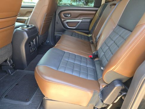 Used 2016 Nissan Titan Platinum Reserve AWD/4WD image 14